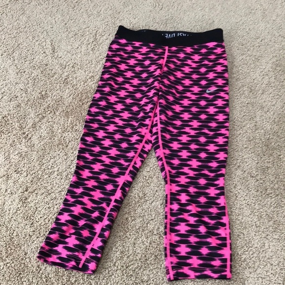 NIKE pink combo Size S running Capri leggings - Picture 1 of 7